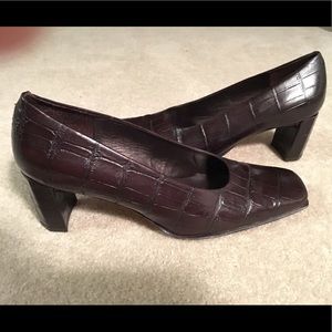 Antonio Melani Brown Pumps